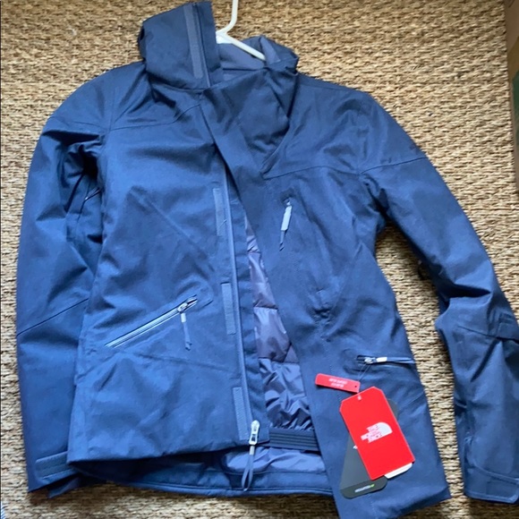 The North Face Jacket - Picture 1 of 2